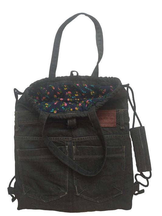 Zaino/Sacca/Borsa in jeans scuro | pezzo unico | ricamo brutto