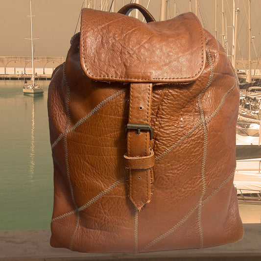 zaino in pelle marrone chiaro